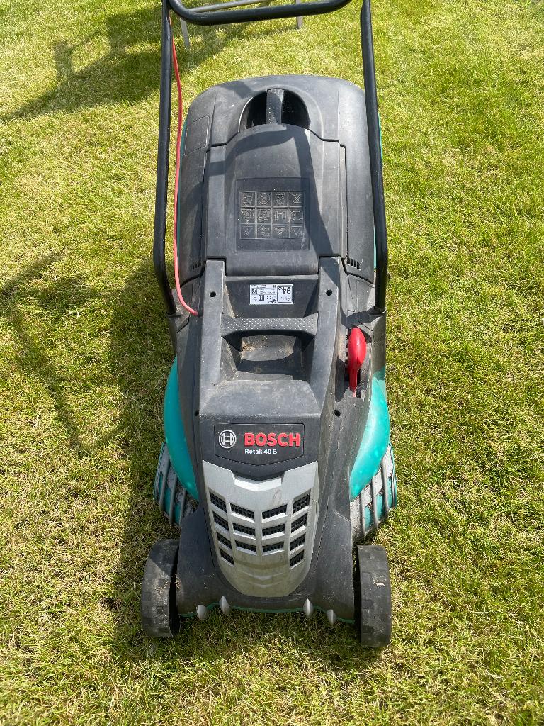 Grasmachine, Tuin en Terras, Grasmaaiers, Ophalen, Cirkelmaaier, Gebruikt, Elektrische grasmaaier