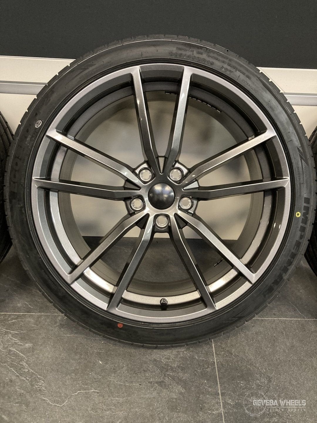 19” Volkswagen Pretoria look velgen + banden 5x112 225/40/19, Autos : Pièces & Accessoires, Pneus & Jantes, Pneus et Jantes, Pneus été