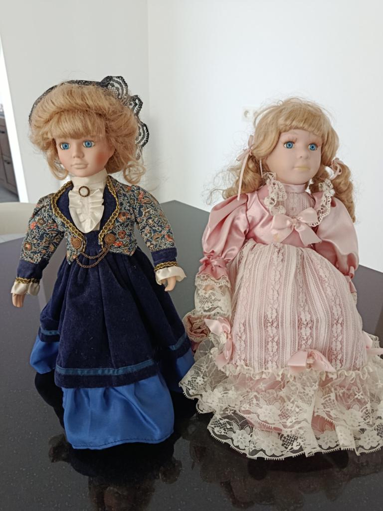 2 Poupées de porcelaine, Enlèvement