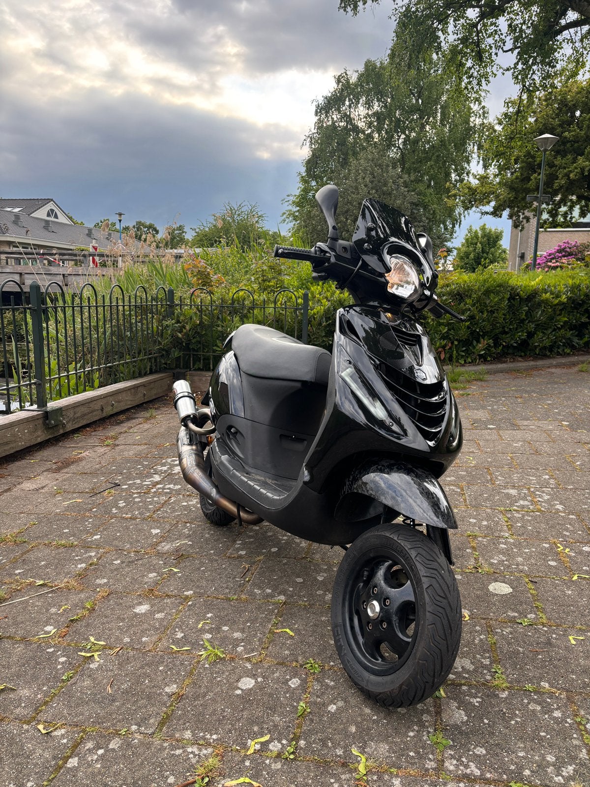 Zip 172 stage 2 A1, Fietsen en Brommers, Ophalen of Verzenden, Zo goed als nieuw, Benzine, Zip