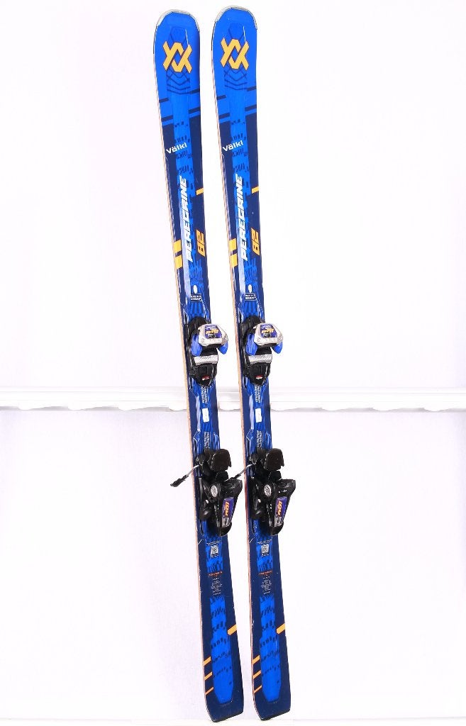 Skis VOLKL PEREGRINE 82 2025 162 ; 172 cm, grip walk, bleus, Sports & Fitness, 160 à 180 cm, Autres marques, Carving, Skis