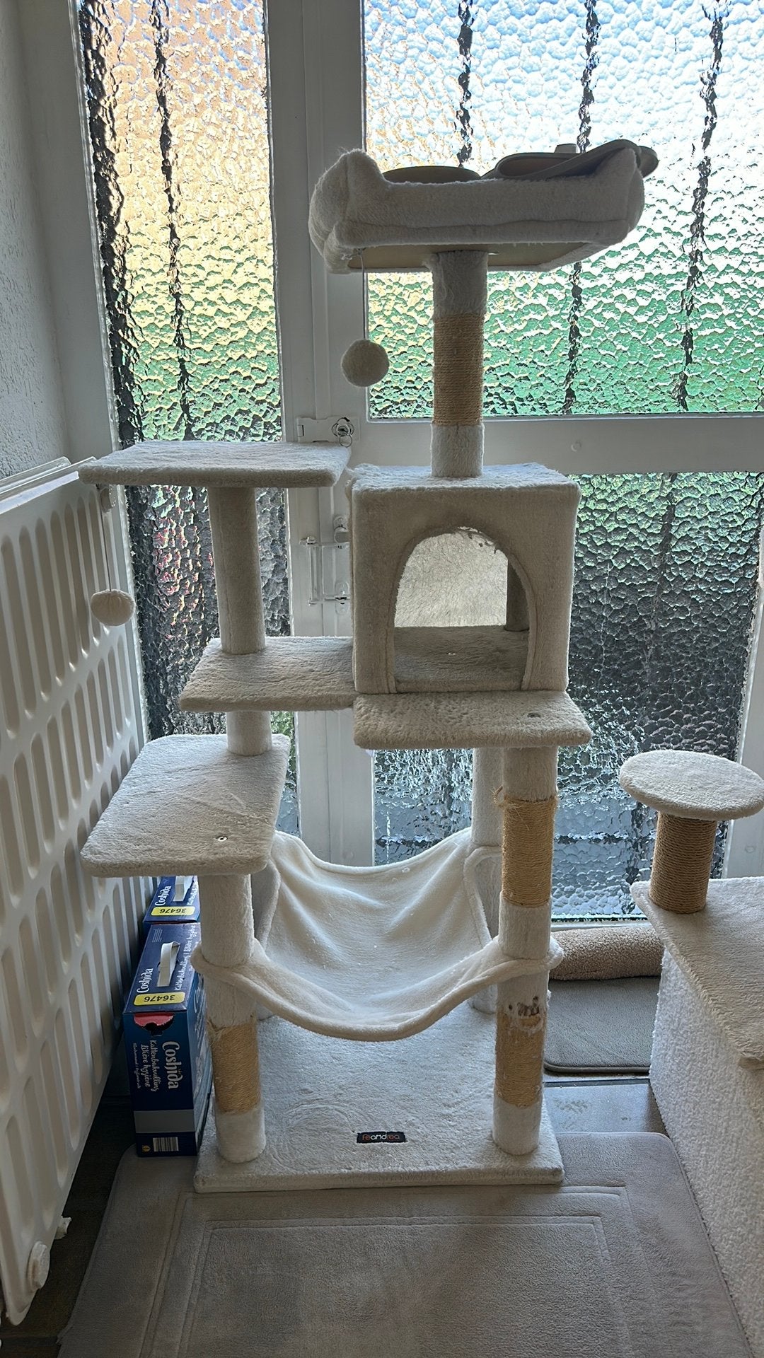 Kattenhuisje met extra accessoires, Enlèvement, Utilisé, Griffoir