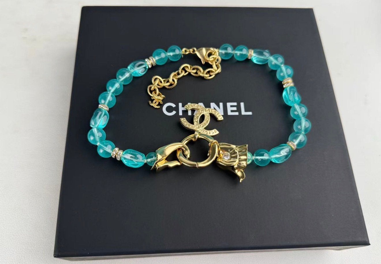 Bracelet Chanel armband, Bijoux, Sacs & Beauté, Enlèvement ou Envoi, Comme neuf