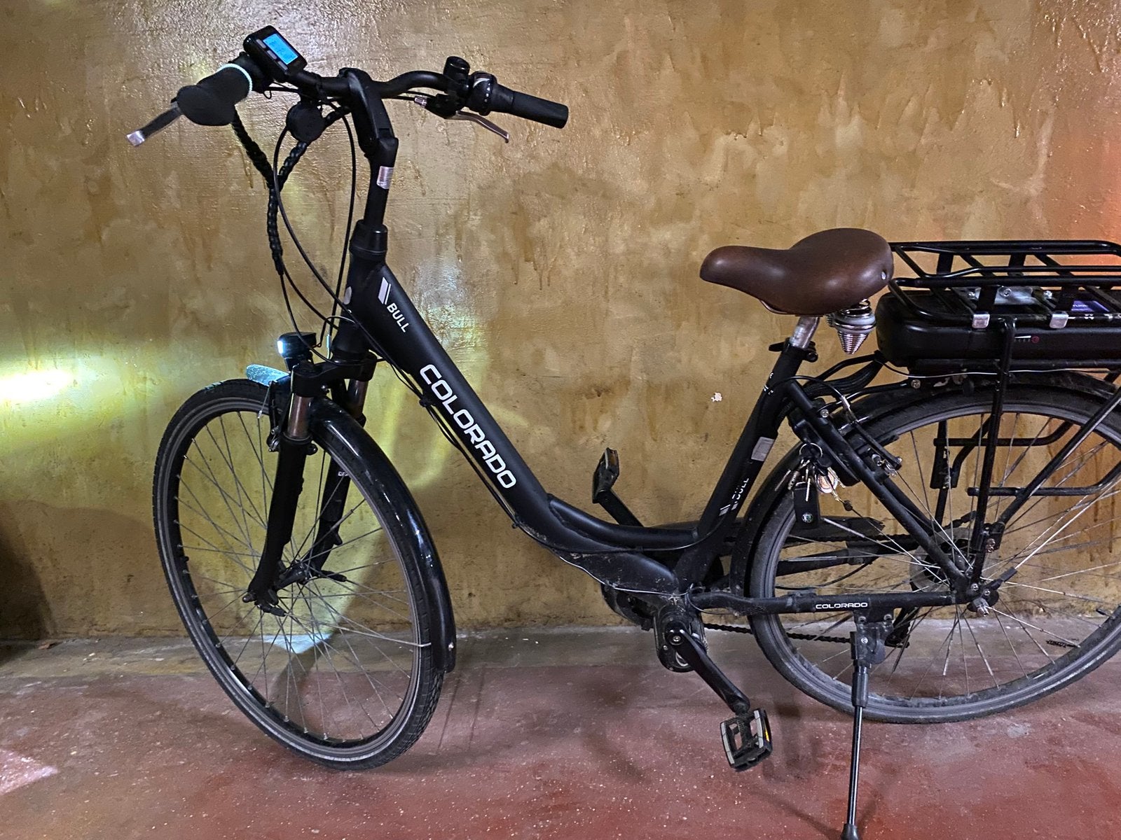 Colorado Bull Elektrische damesfiets, Fietsen en Brommers, Elektrische fietsen, Gebruikt, Overige merken, 51 tot 55 cm, 50 km per accu of meer