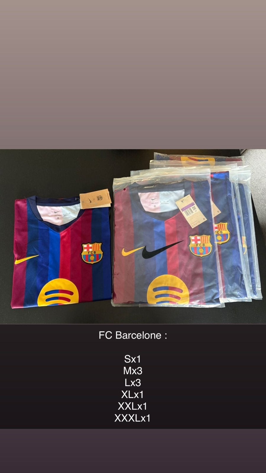 Maillot Real madrid et FC Barcelone, Enlèvement, Comme neuf, Maillot