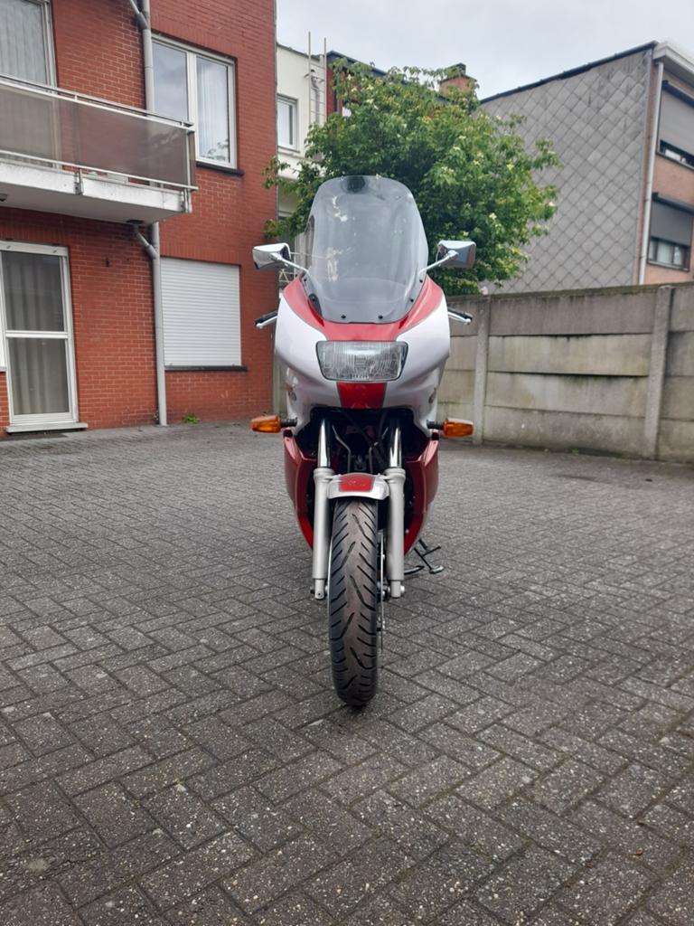 Yamaha Diversion 900 in zeer goede staat bj 1999 70.000km, Particulier