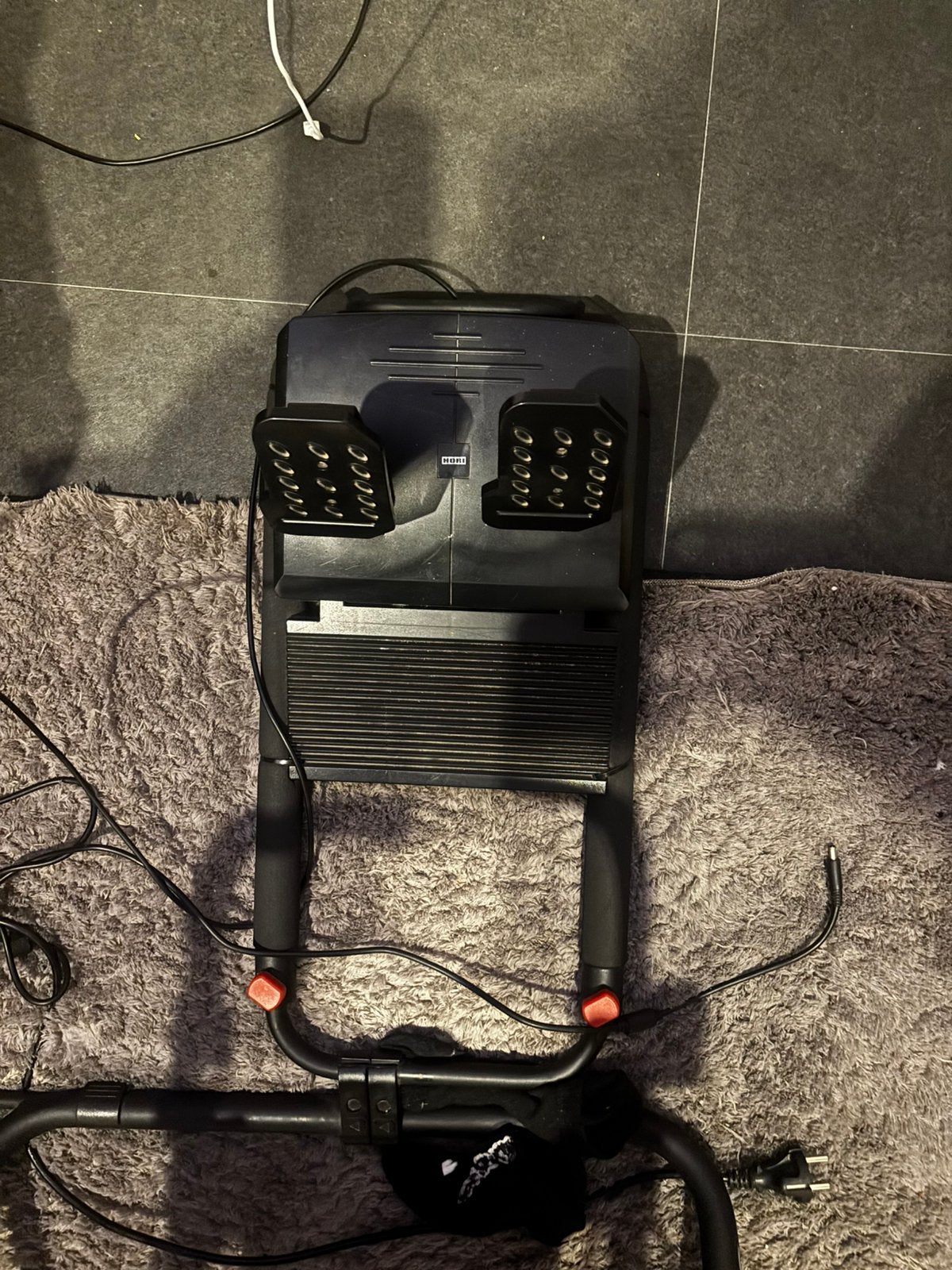 Gaming stuur +pedalen+ stoel, Ophalen, Zo goed als nieuw