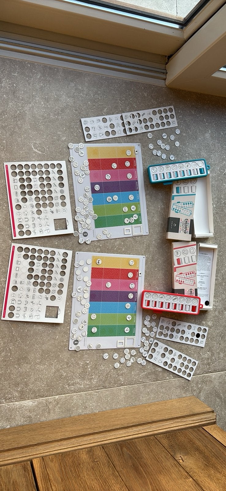 Weekplanner en checkpad van gezinnig met veel magneetjes, Kinderen en Baby's, Ophalen of Verzenden, Zo goed als nieuw