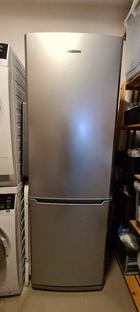 Koelkast met diepvries (Samsung), Elektronische apparatuur, Koelkasten en IJskasten, Ophalen, 200 liter of meer, 60 cm of meer