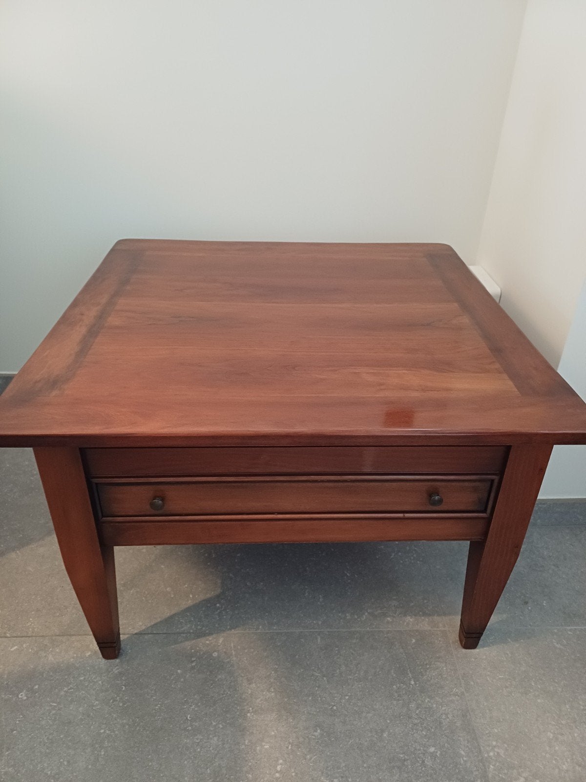 Tables en cerisier véritable de la marque Lotus, Enlèvement
