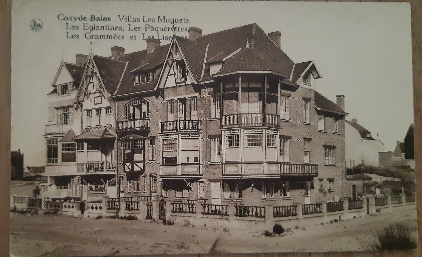 COXYDE les villas, Collections, Enlèvement ou Envoi
