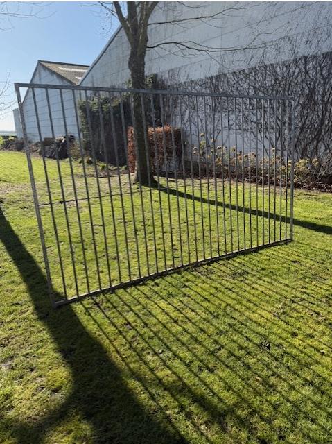 Grote hondenkennel, Ophalen, Hondenkennel, 110 cm of meer, 100 cm of meer