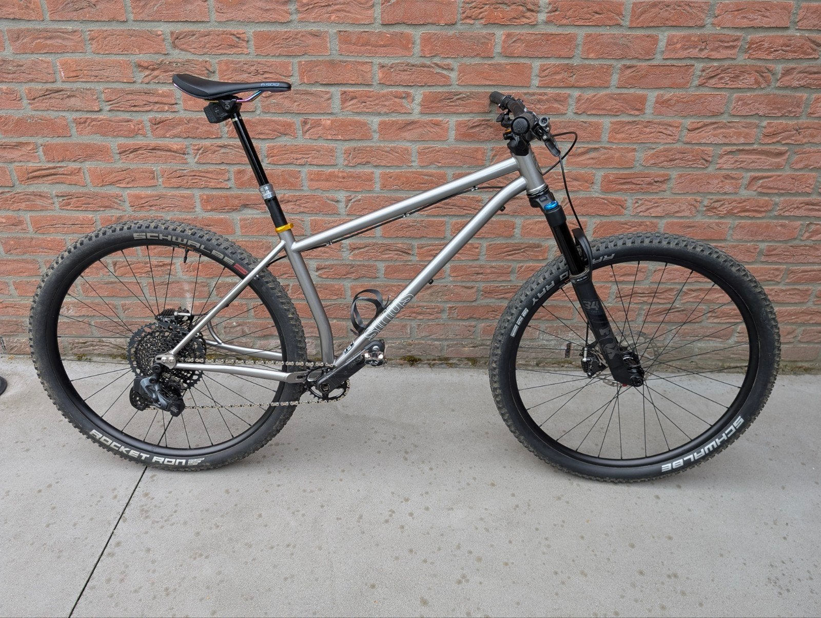 Sirius S5 Pipedream cycles, Vélos & Vélomoteurs, Vélos | VTT & Mountainbikes, Enlèvement