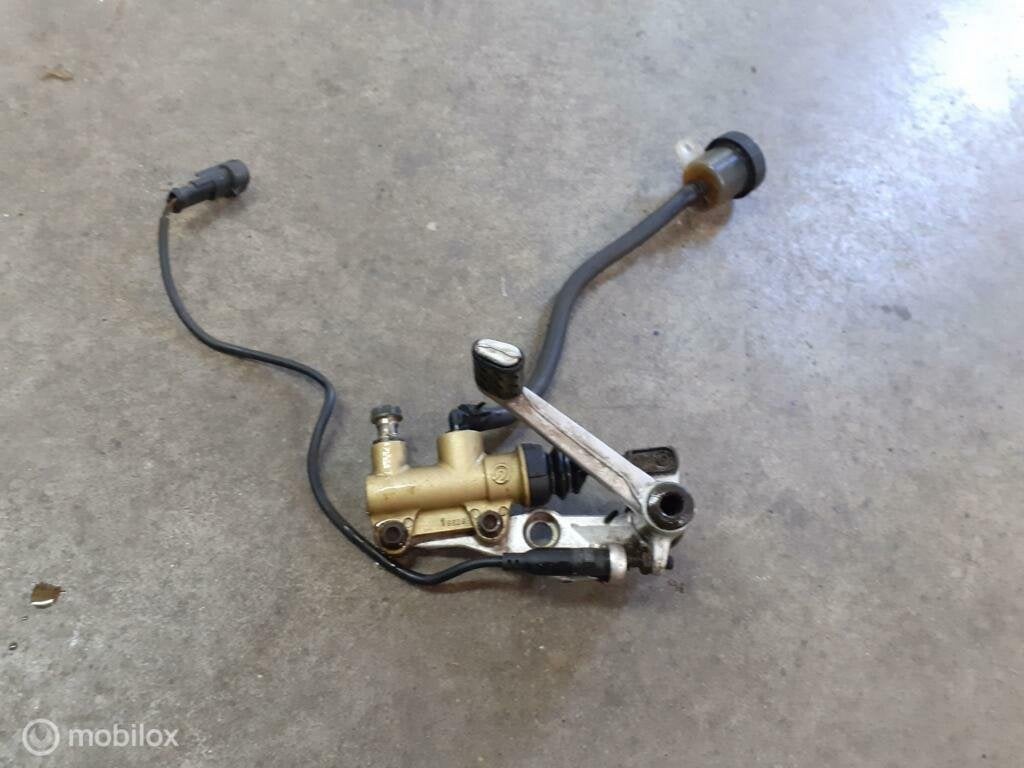 Brembo rempomp rempedaal bracket 748 916 996 998 ST SSie, Motoren, Gebruikt, Ophalen of Verzenden