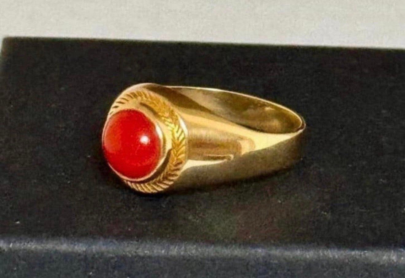 Prachtige 18 karaat gouden ring met bloedkoraal van 0.95ct!, Geel, Ophalen of Verzenden, 17 tot 18, Dame