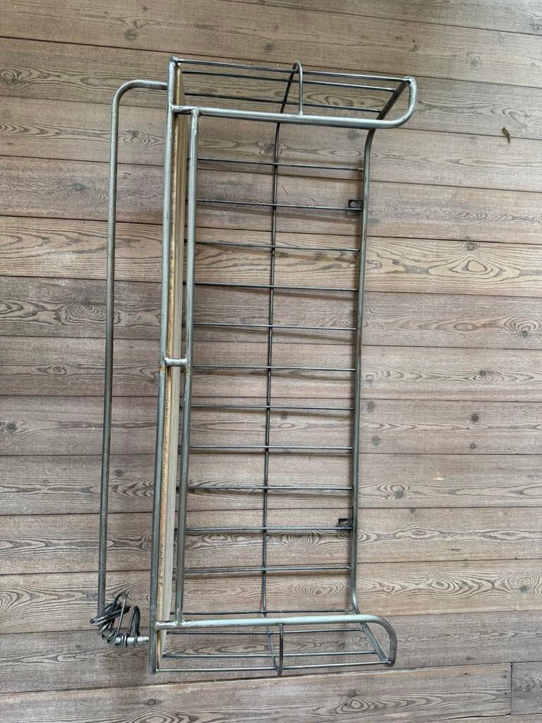 Stevig metalen rek met plank en haken, Ophalen, Zo goed als nieuw