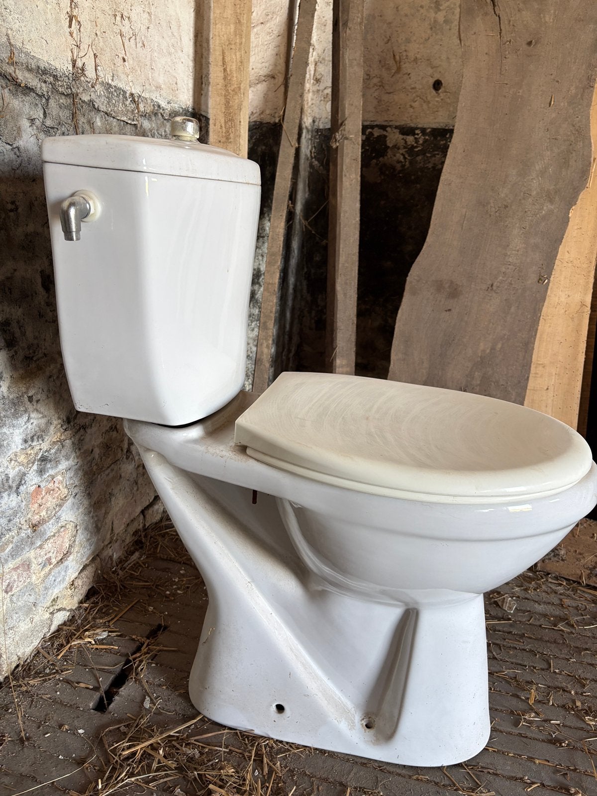 Gratis WC, Bricolage & Construction, Enlèvement, Comme neuf