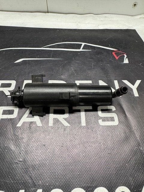 BMW 3 Serie E90 E91 E92 E93 Koplampsproeier Pomp 13037710, -, Utilisé, -, Enlèvement ou Envoi