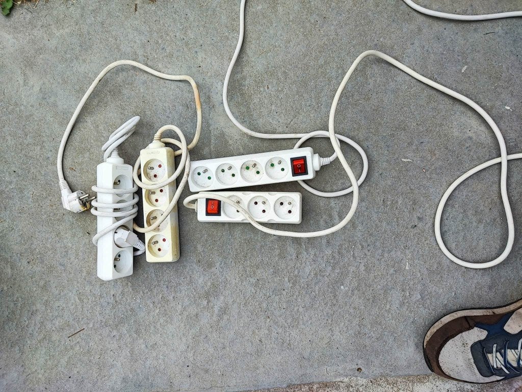 4 verlengkabels en haspel van 10 meter, Doe-het-zelf en Bouw, Ophalen, Gebruikt