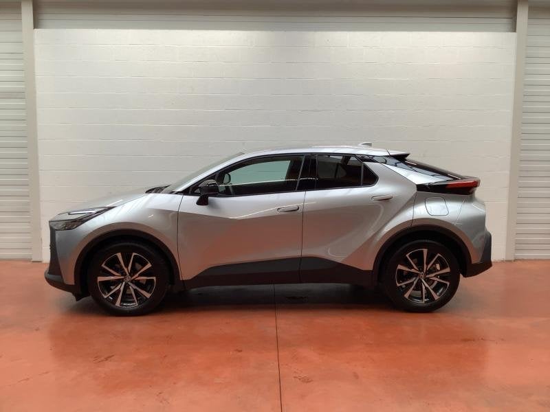 Toyota C-HR 1.8 Dynamic Plus Mono-Tone Toyota C-HR 1.8 Dynam, Automaat, 72 kW, Hybride Elektrisch/Benzine, 98 pk