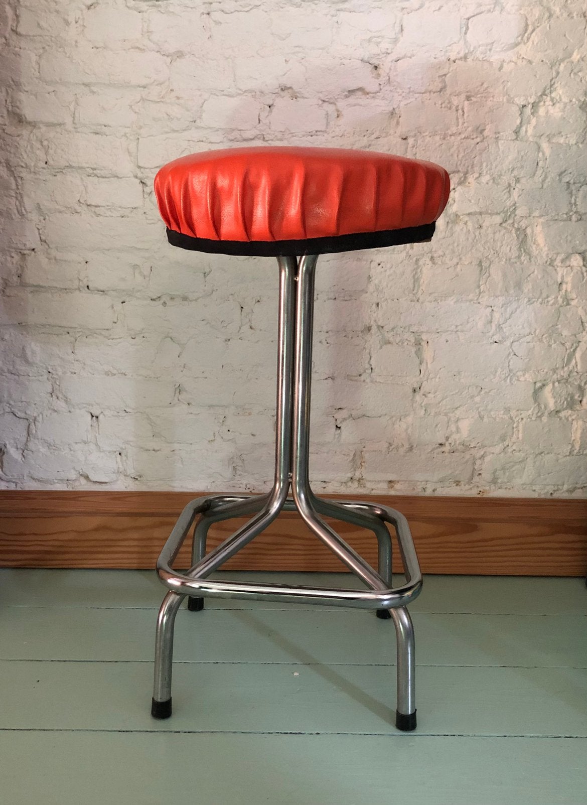 Vintage Retro Barkruk (Jaren '70) – Oranje/Rood, Huis en Inrichting, Ophalen, Zo goed als nieuw