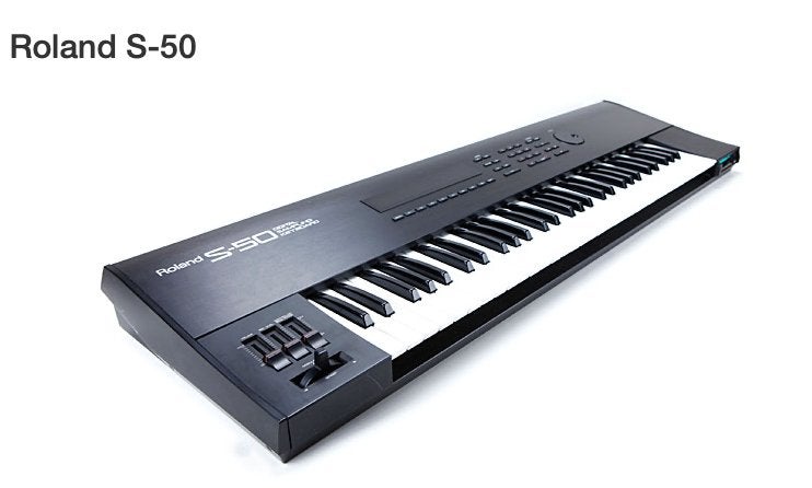 Roland S-50, Enlèvement, Roland