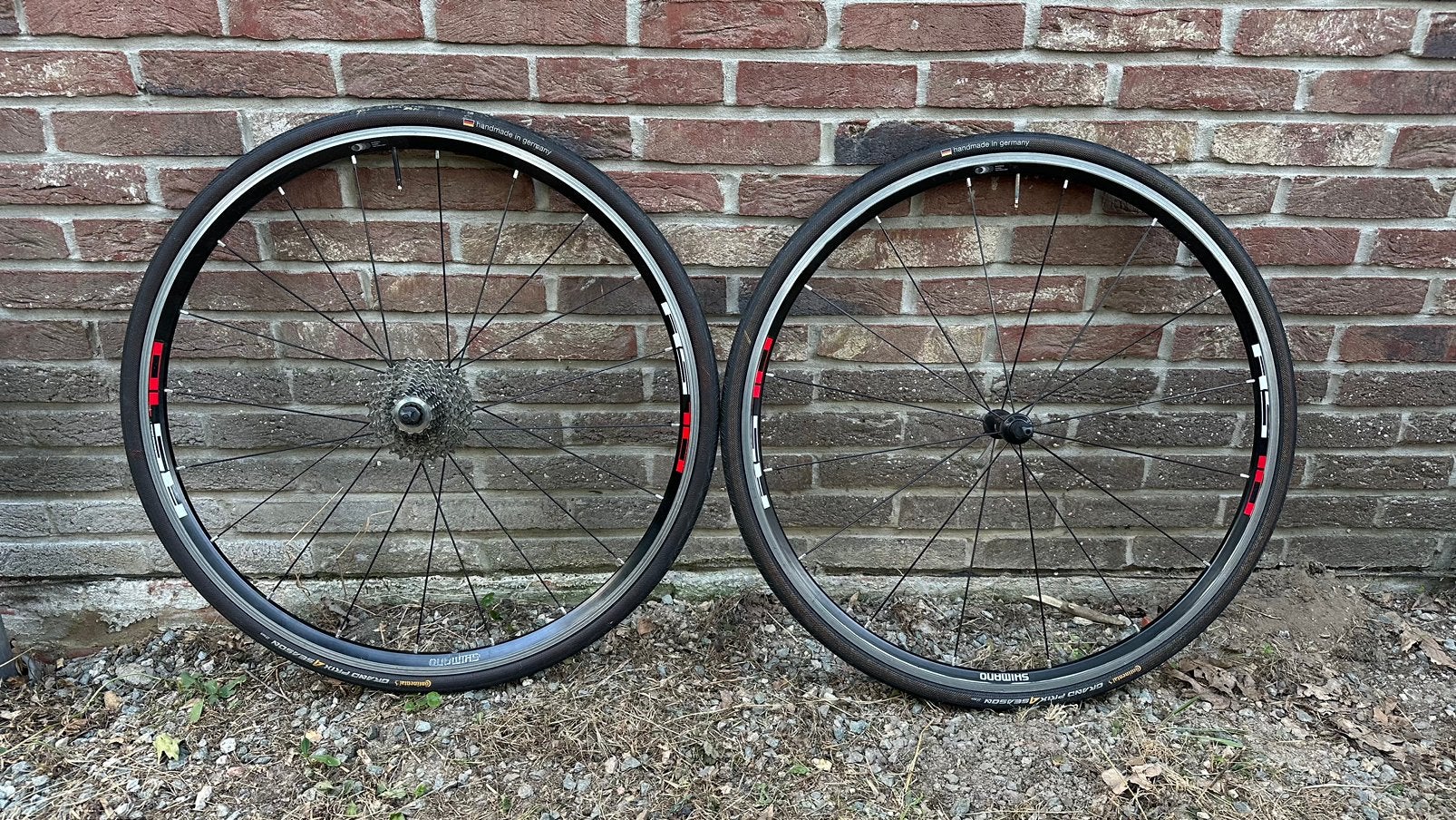 Shimano rs10 wielset - 10 speed, Ophalen of Verzenden, Zo goed als nieuw