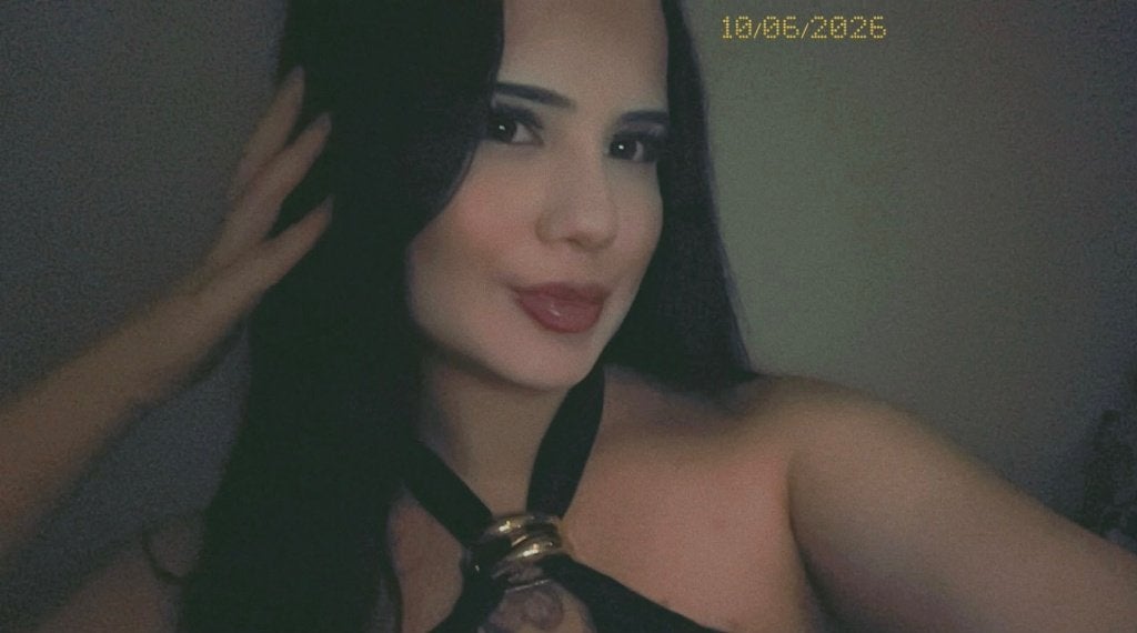 Fille jeune cherche travail, Autres formes, Autres horaires, Service clientèle et Call center, Pas de permis de conduire
