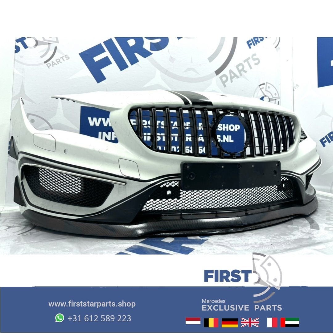 W117 CLA45 45 AMG VOORBUMPER ZWART WIT GRIJS COMPLEET + AMG, Gebruikt, -, Voor, Ophalen of Verzenden