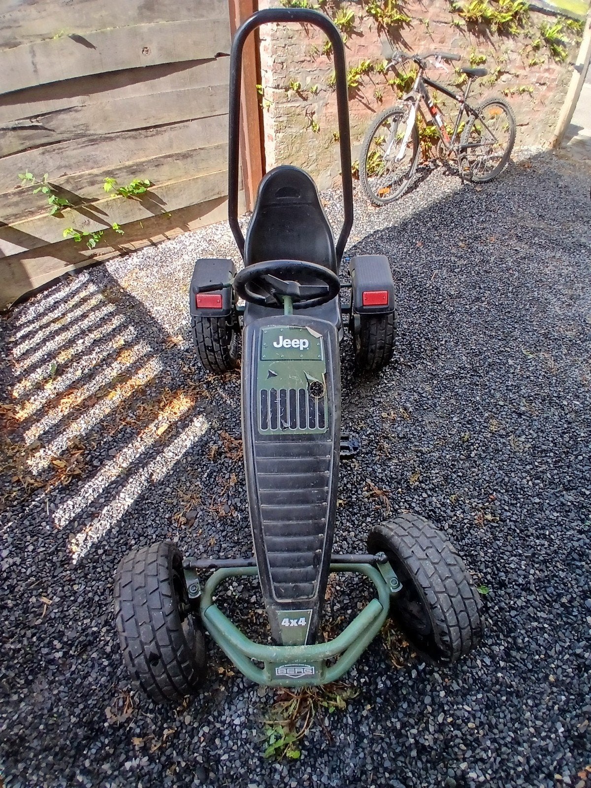 Go kart berg, Enlèvement, Berg