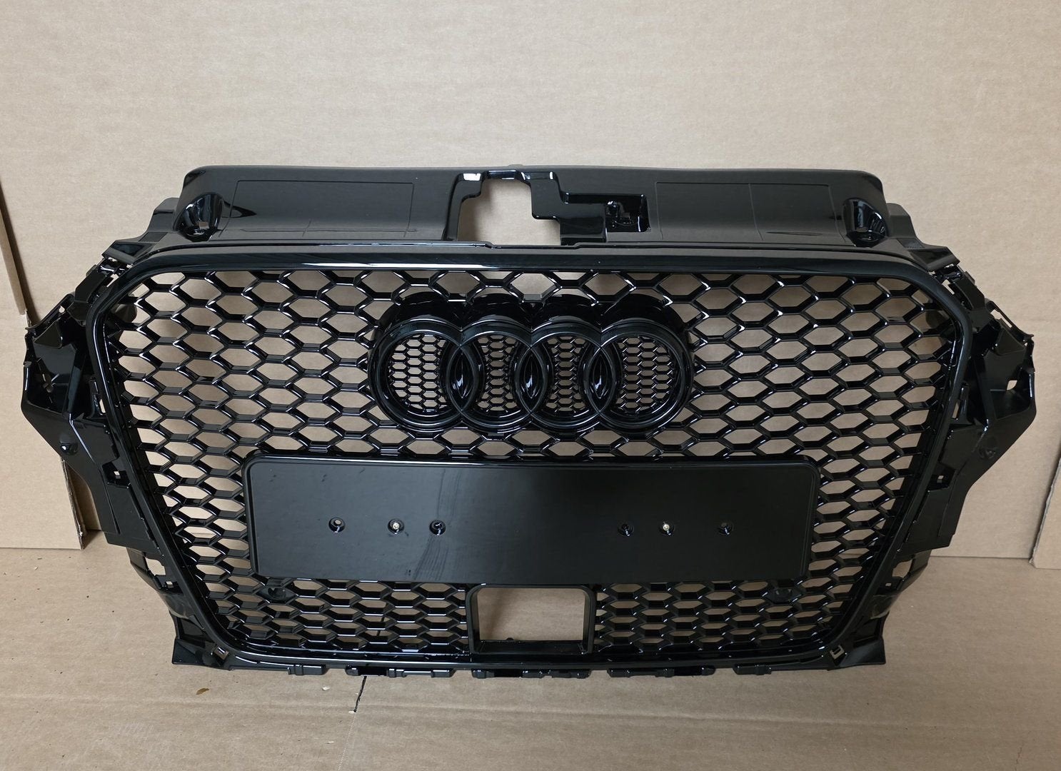 Grill Audi A3 8V RS3 LOOK Grille NIEUW bj.2012-2017 ACC, -, Voor, Nieuw, Ophalen of Verzenden