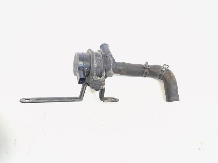 Pompe à eau supplémentaire d'un Volkswagen Golf, Volkswagen, -, 3 mois de garantie, Utilisé