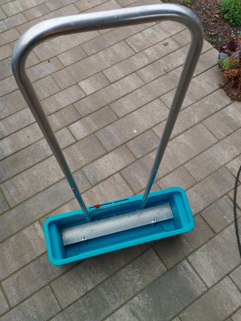 Gardena strooikarretje, Tuin en Terras, Ophalen, Zo goed als nieuw