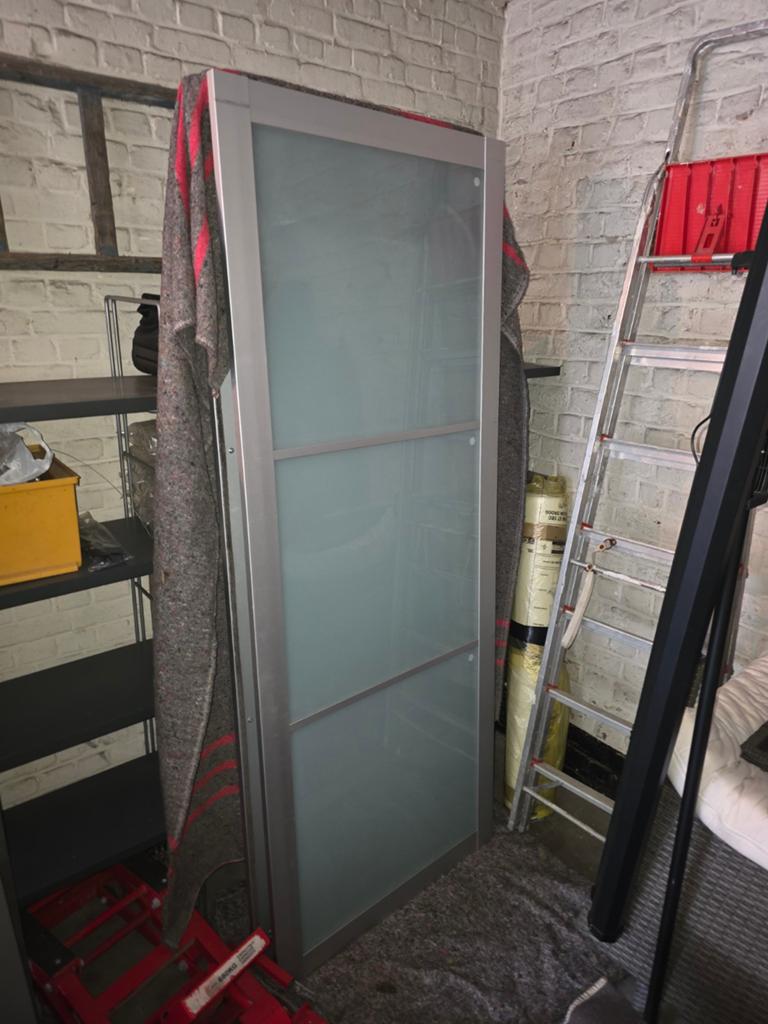 Porte pax ikea vitrées