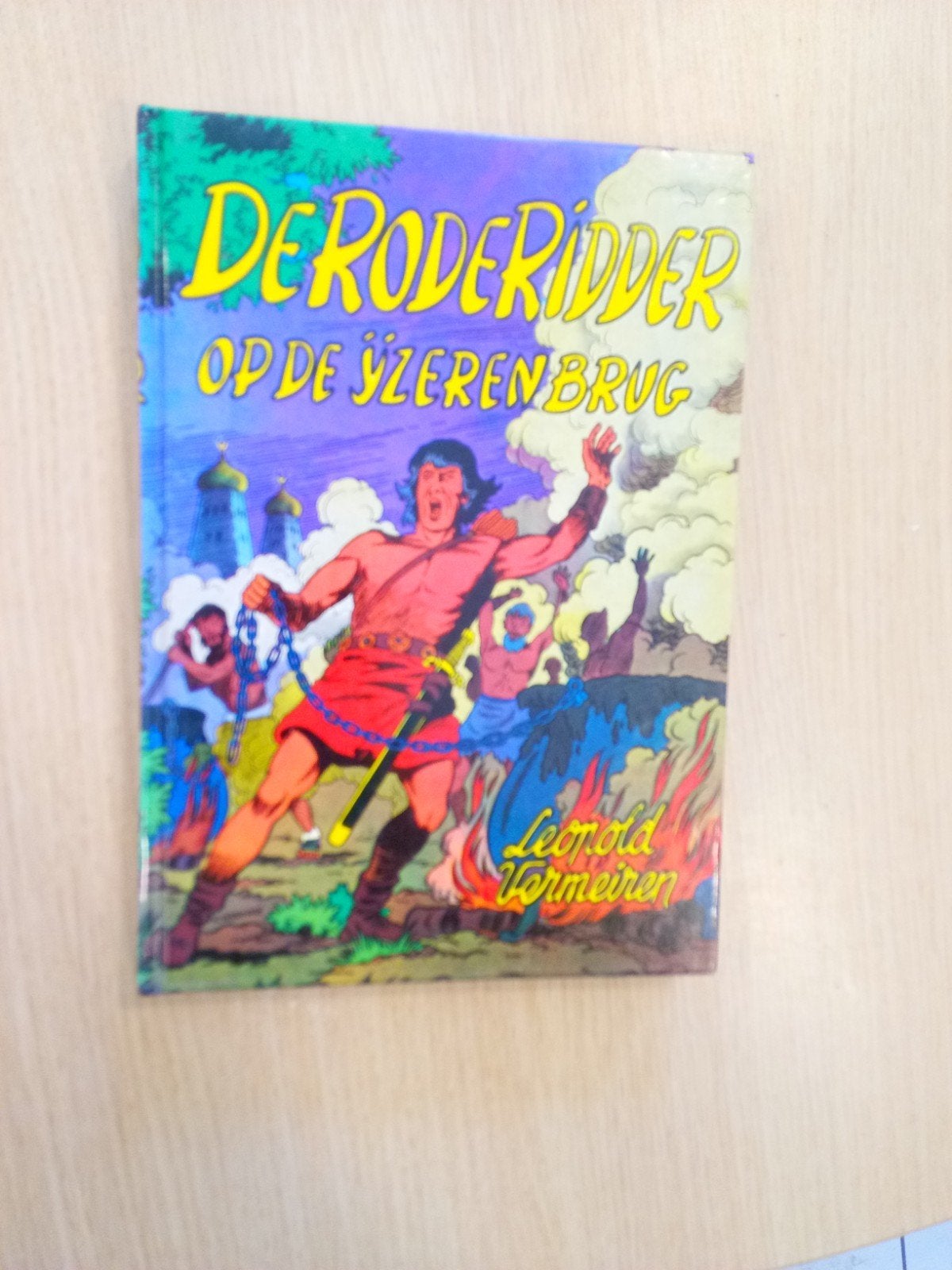 De rode ridder op de ijzerenbrug., Boeken, Ophalen of Verzenden