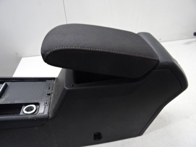 CONSOLE CENTRALE Volkswagen Golf VII (AUA) (01-2012/03-2021), Utilisé, Volkswagen