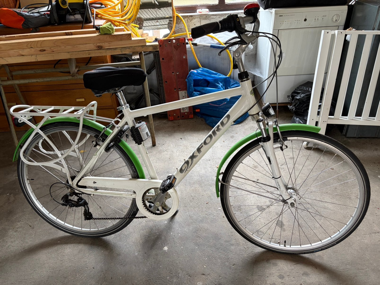 Velo avec siege bebe, Enlèvement, Comme neuf