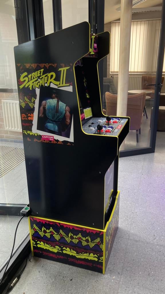 Arcade kast streetfighter II, Verzamelen, Ophalen, Zo goed als nieuw