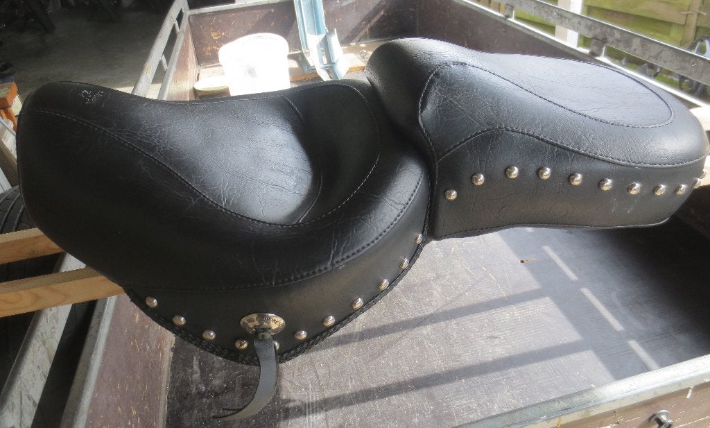 selle Mustang et accessoires pour Suzuki Marauder VZ 800, Motoren, Ophalen