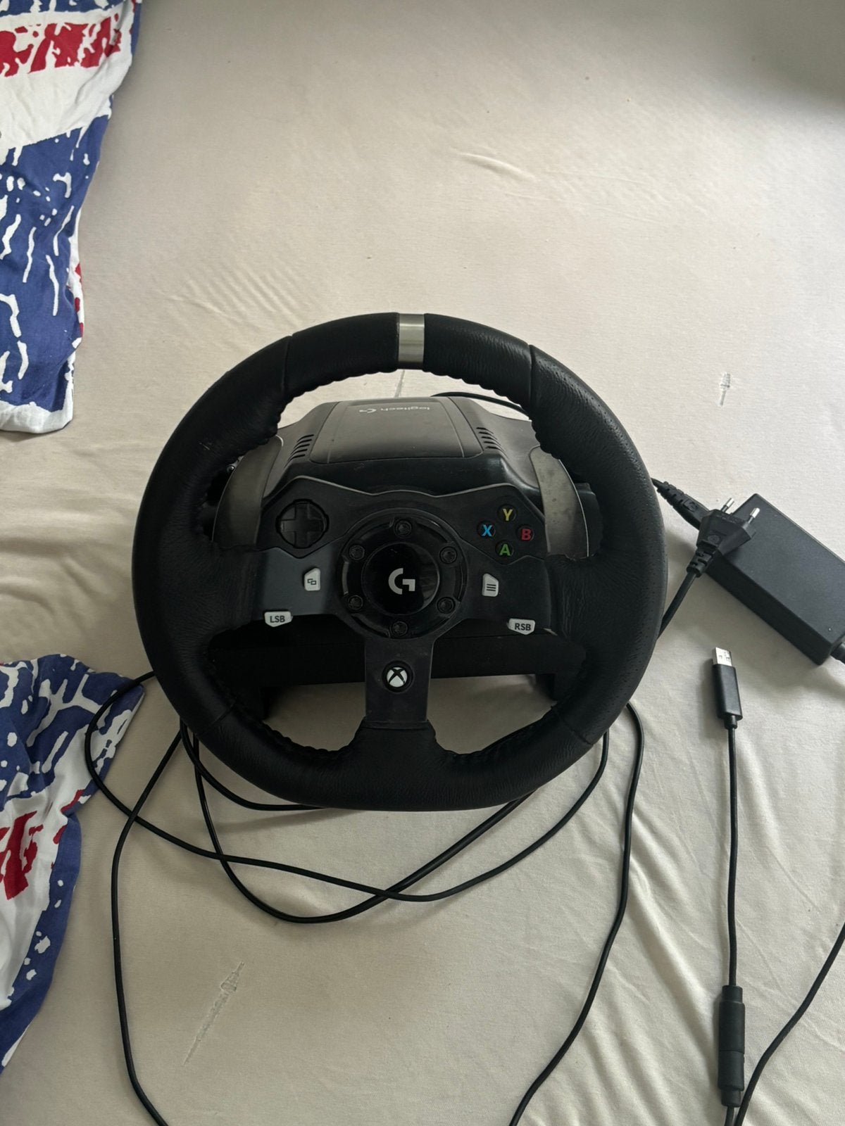 Volant Logitech G920  + pédalier + boîte de vitesses Xbox/PC, Games en Spelcomputers, Spelcomputers | Xbox | Accessoires, Ophalen
