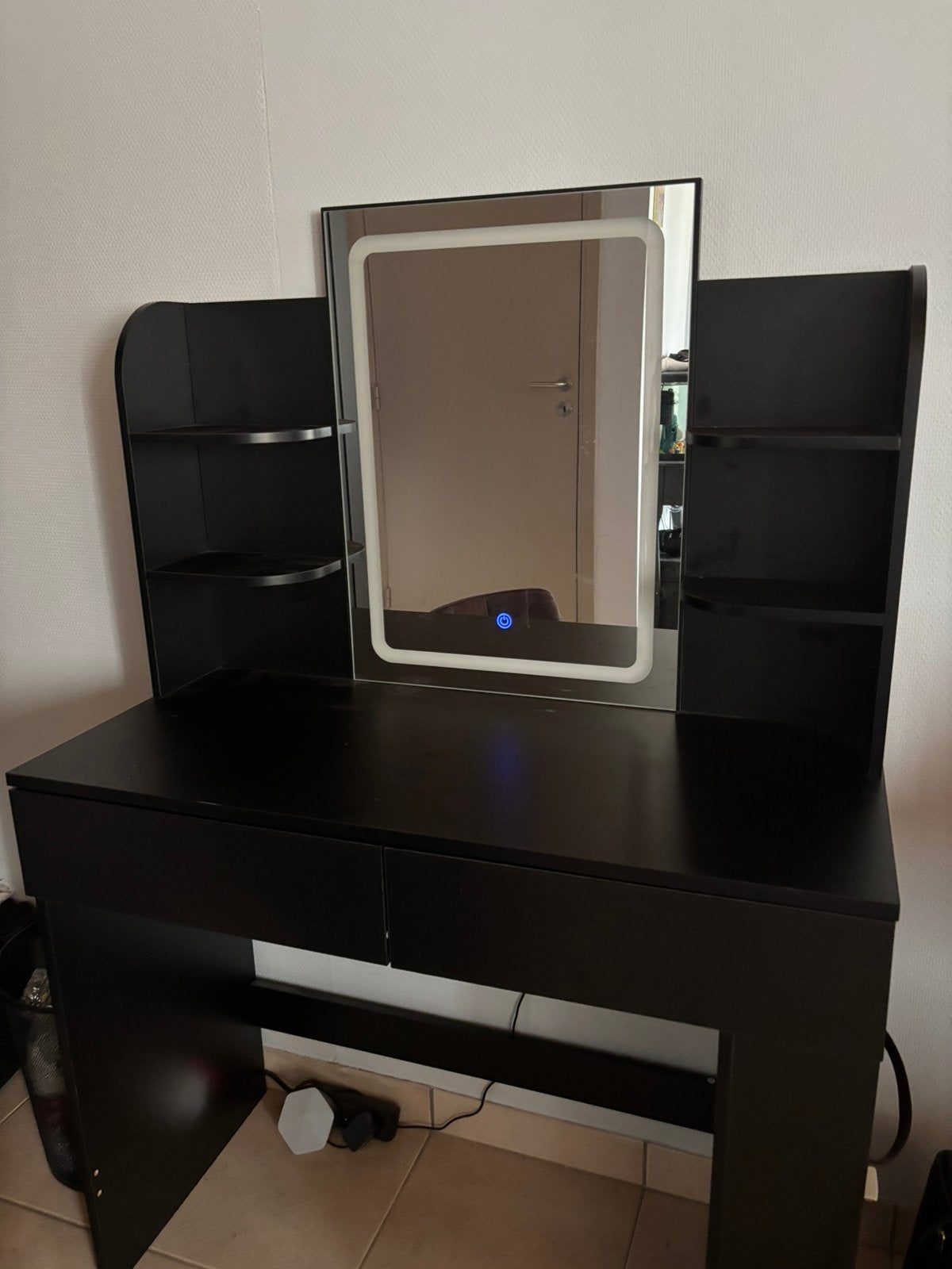 Make up tafel + stoel, Ophalen, Gehele gezicht, Zwart, Zo goed als nieuw