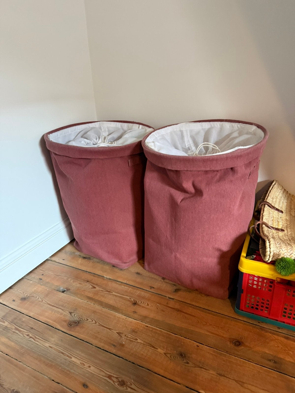 Wasmanden oud roze, Enlèvement, Utilisé, Rose, Panier à linge
