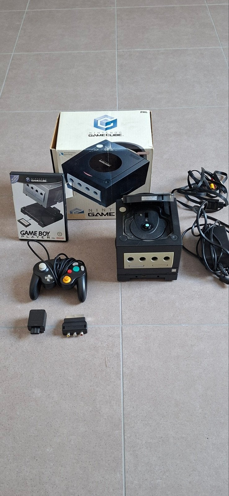 GameCube CIB + GB Player + Resident Evil 2/3,MGS,Zelda + 17G, Enlèvement ou Envoi, Noir, Avec 1 manette, Avec jeux