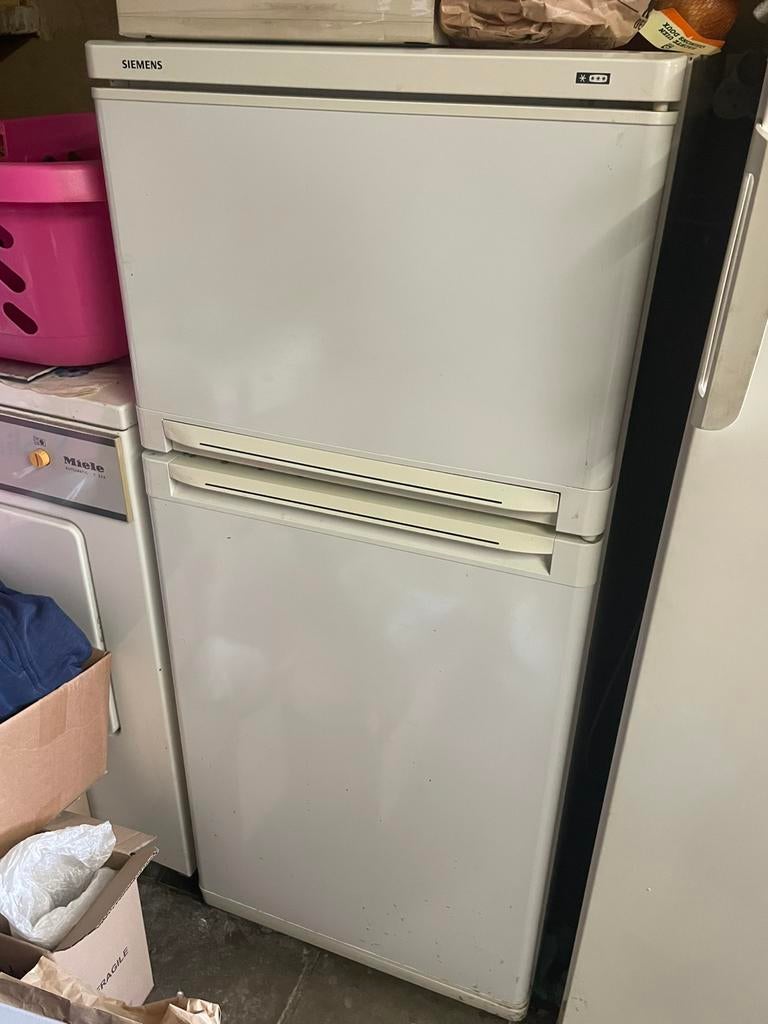 Koelkast Siemens 125h, staand (zonder inhoud), Elektronische apparatuur, Ophalen, Gebruikt, 120 tot 140 cm, 45 tot 60 cm