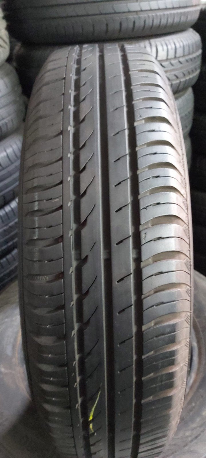 18570r14 185 70 r14 185/70/r14 Dunlop avec montage