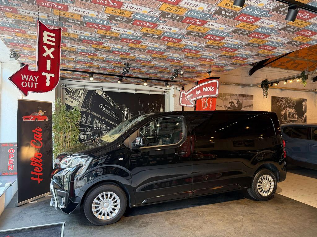 Toyota ProAce 2.0 D-4D Medium Comfort * CAMERA * GPS * GARAN, Auto's, Bestelwagens en Lichte vracht, 4 deurs, Stof, Gebruikt, Zwart