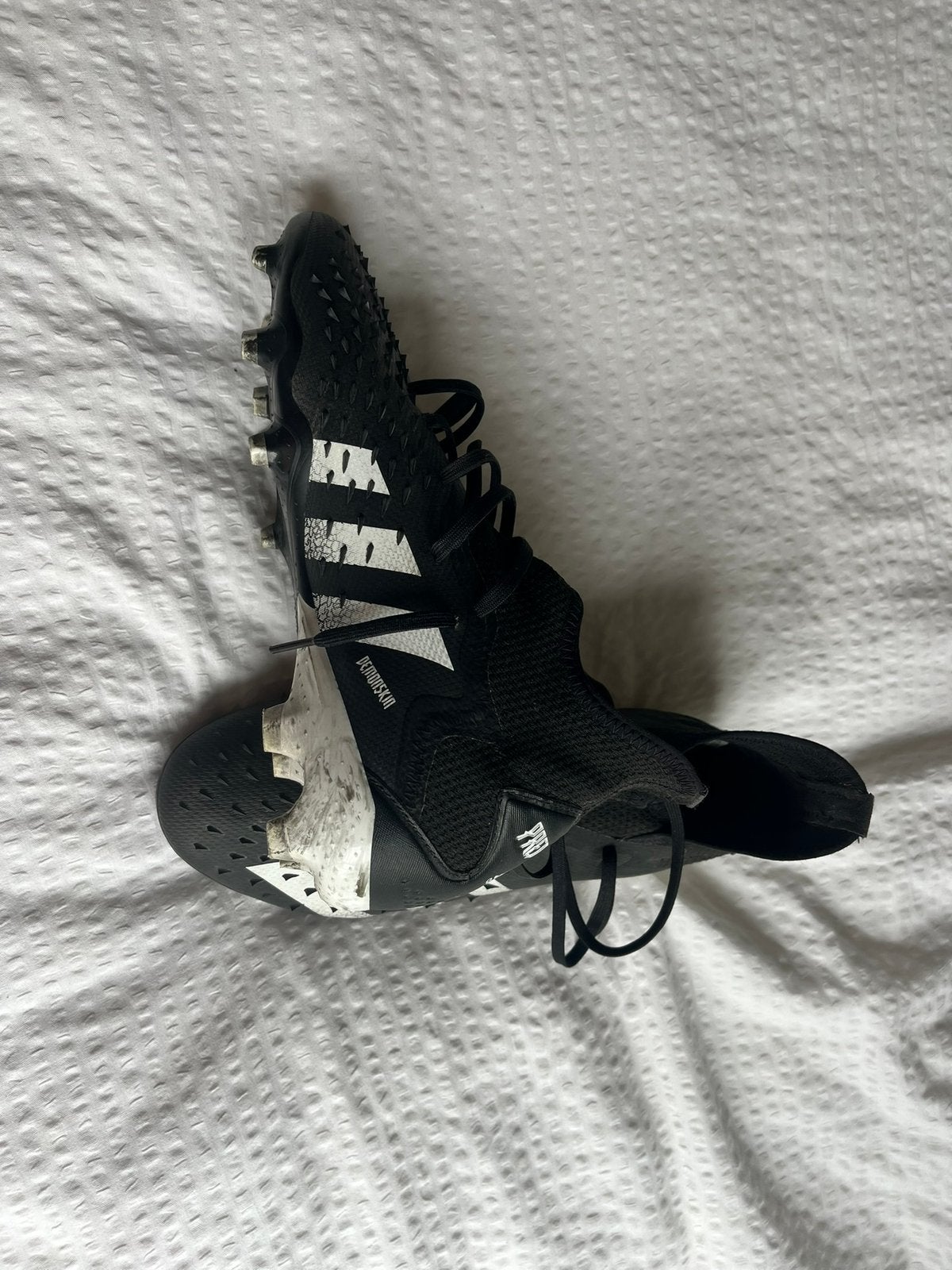 chaussures de foot, Enlèvement ou Envoi, Comme neuf, Chaussures
