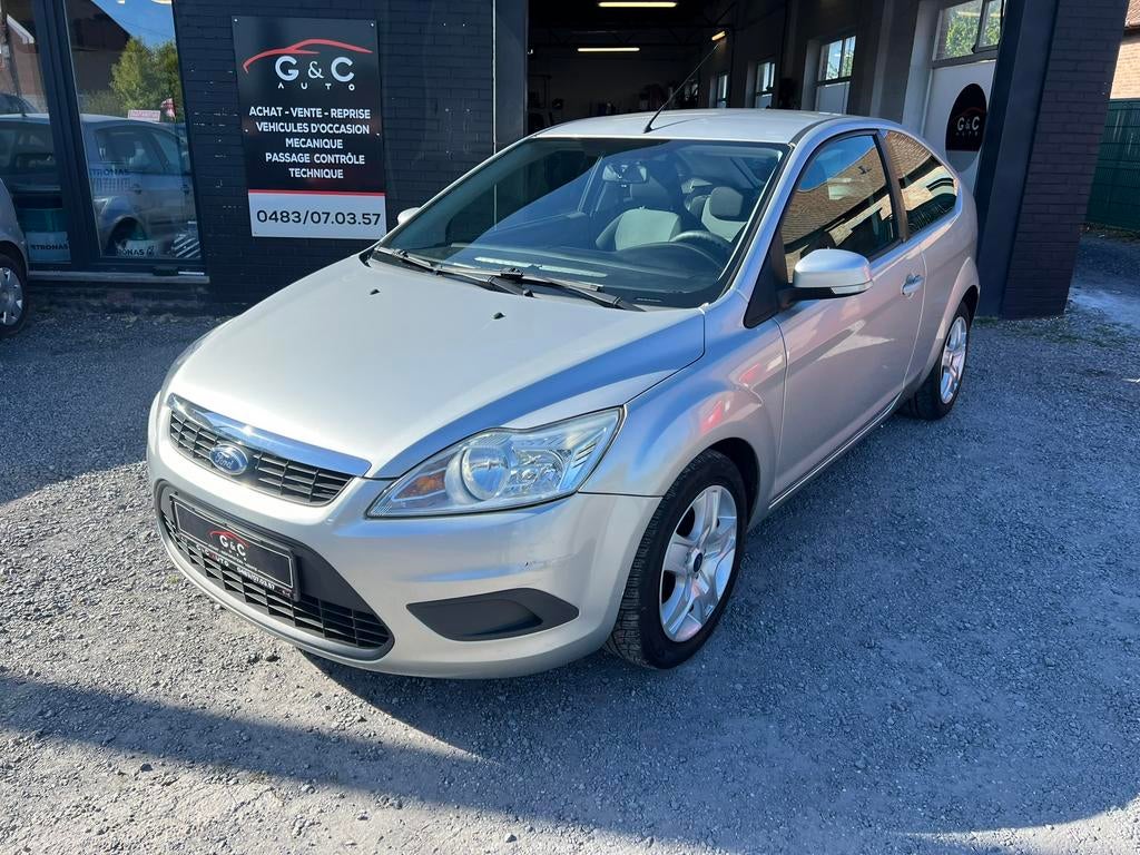 Ford focus 14i essence 175.000km, Autos, Ford, Focus, Argent ou Gris, Entreprise, Boîte manuelle
