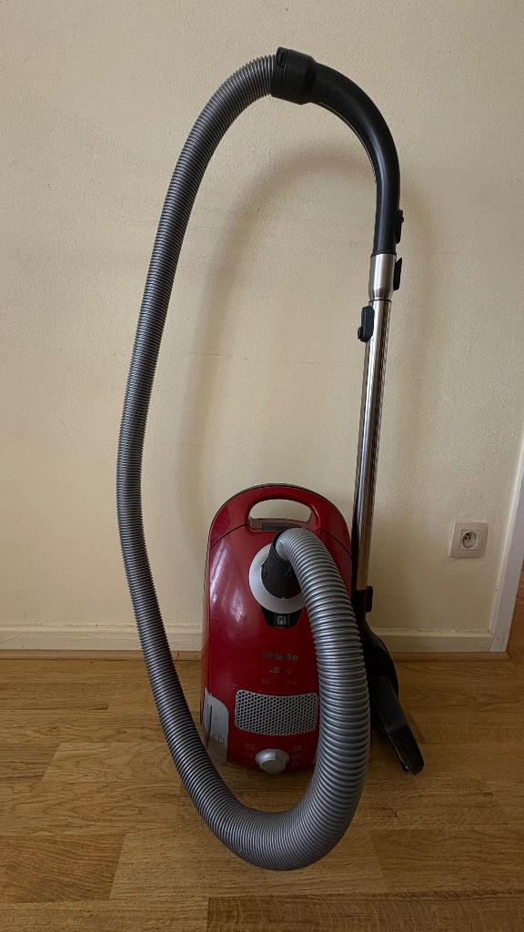 Stofzuiger, Bosch Wasmachine/Vaatwasser, Magnetron, Koelkast, Elektronische apparatuur, Koelkasten en IJskasten, Ophalen, Gebruikt