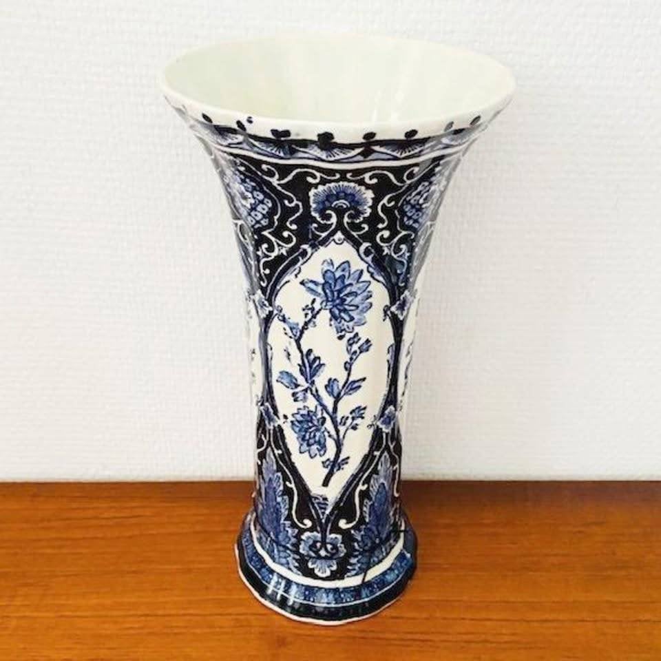 VASE delf  tropette, Antiquités & Art, Antiquités | Vases, Enlèvement